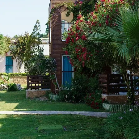 ホテル Costa Luvi Bodrum 4*