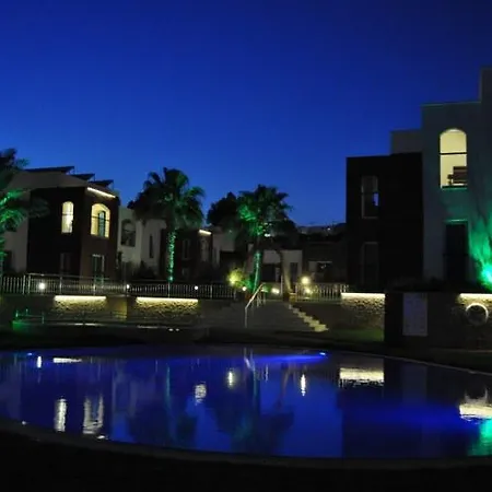 ホテル Costa Luvi Bodrum 4*