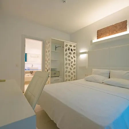 Costa Luvi - Hotel