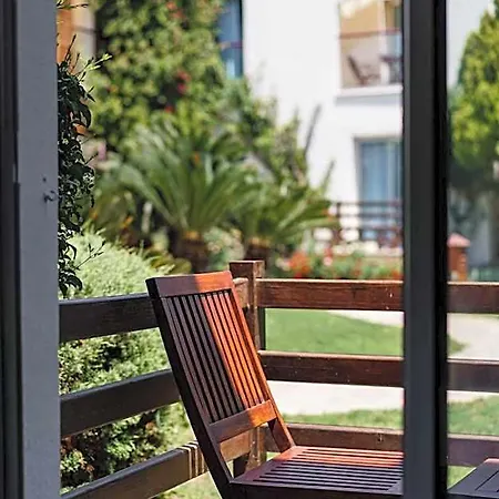 ホテル Costa Luvi Bodrum 4*