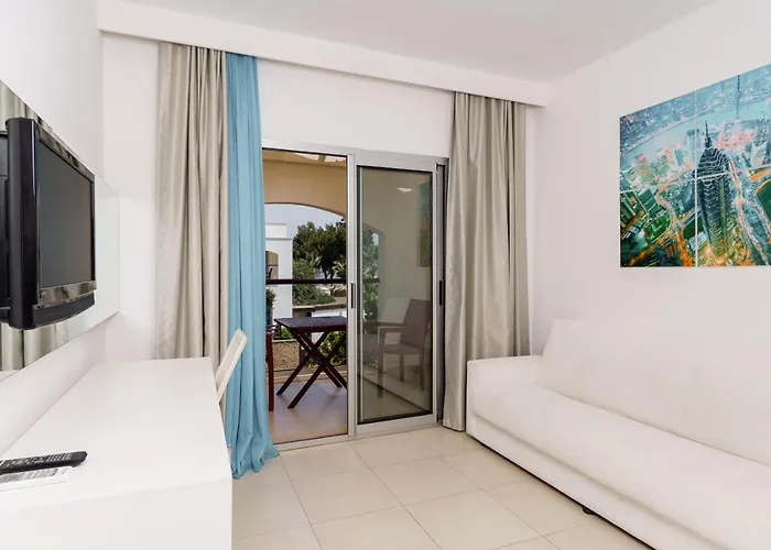 Costa Luvi Bodrum 4* غومْبيت